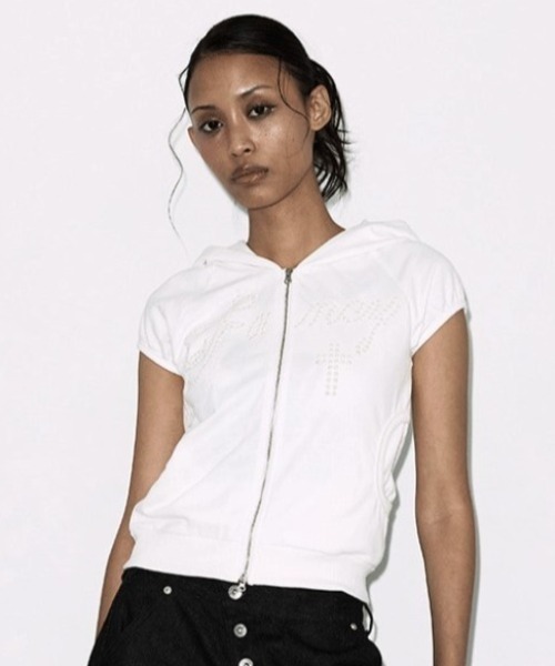 FANCY CLUB（ファンシークラブ）の「A'GEM/9 × .kom 『FANCY CLUB/ファンシークラブ』HOTFIX PUFF SLEEVE HOOD ZIP-UP/ホットフィックスパフスリーブフードジップアップ（その他トップス・レディース・ライトグリーン/ピンク/ブラック/アイボリー・FREE）」の11枚目の写真