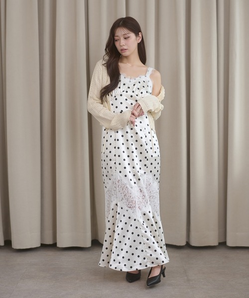 Ambre Neige(アンブルネージュ)の「lace docking dot camisole dress / レースドッキングドットキャミワンピース(ワンピース・レディース・ブラック/アイボリー・FREE)」の9枚目の写真