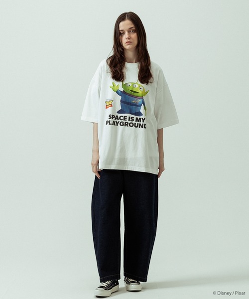 SLICK(スリック)の「【SLICK/スリック】SLICK / TOY STORY Print T-shirt 02/トイストーリー/パウダー加工プリントTシャツ/オーバーサイズ シルエット/ ビンテージ / ディズニー/ピクサー(Tシャツ/カットソー・メンズ・ホワイト/ブラック・3/2/1)」の11枚目の写真
