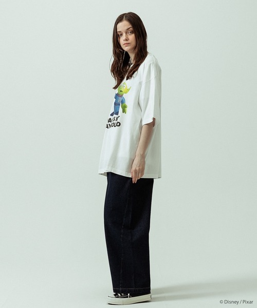 SLICK(スリック)の「【SLICK/スリック】SLICK / TOY STORY Print T-shirt 02/トイストーリー/パウダー加工プリントTシャツ/オーバーサイズ シルエット/ ビンテージ / ディズニー/ピクサー(Tシャツ/カットソー・メンズ・ホワイト/ブラック・3/2/1)」の14枚目の写真