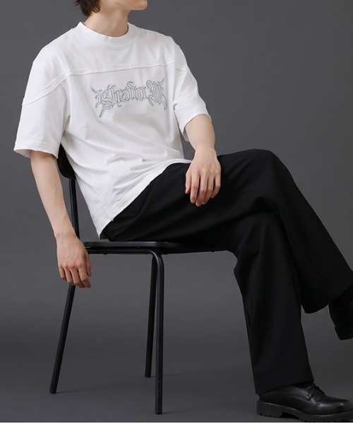 revertical(リバーティカル)の「刺繍ロゴTシャツ/立体ロゴデザイン 半袖カットソー(Tシャツ/カットソー・メンズ・ブラウン/ホワイト/ブラック・LARGE/MEDIUM)」の17枚目の写真