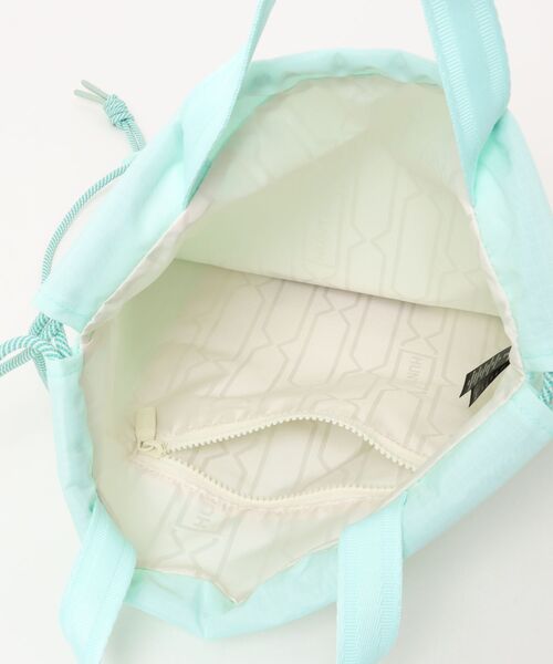 HUNTER(ハンター)の「HUNTER/ハンター ナップサック トラベル ドローストリング 2WAY DRAWSTRING BACKPACK TOTE(バックパック/リュック・レディース・ピンク/オフホワイト/ブラック/ライトブルー・FREE)」の22枚目の写真
