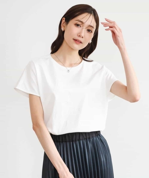MK MICHEL KLEIN（エムケーミッシェルクラン）の「[洗える]ニュアンスロゴ フレンチスリーブTシャツ（Tシャツ/カットソー・レディース・ピンク/ホワイト・38）」の4枚目の写真