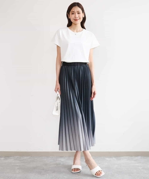 MK MICHEL KLEIN（エムケーミッシェルクラン）の「[洗える]ニュアンスロゴ フレンチスリーブTシャツ（Tシャツ/カットソー・レディース・ピンク/ホワイト・38）」の6枚目の写真