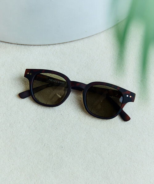 FREAK'S STORE(フリークスストア)の「OLA VISTA 調光(Photochromic)(サングラス・メンズ・ブラウン/ブラック・ONE SIZE)」の6枚目の写真