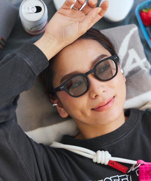 FREAK'S STORE(フリークスストア)の「OLA VISTA 調光(Photochromic)(サングラス・メンズ・ブラウン/ブラック・ONE SIZE)」の10枚目の写真