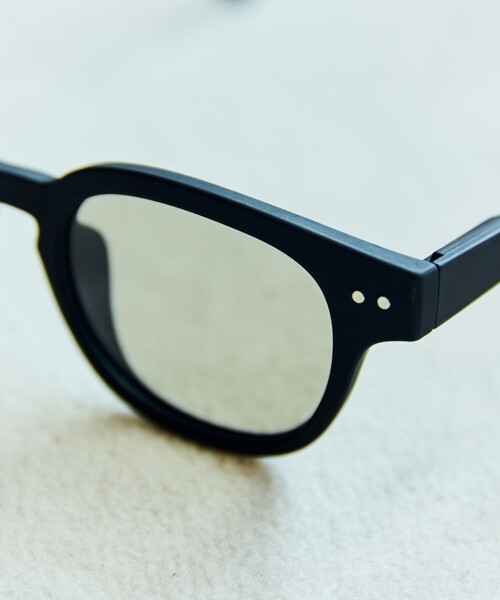 FREAK'S STORE(フリークスストア)の「OLA VISTA 調光(Photochromic)(サングラス・メンズ・ブラウン/ブラック・ONE SIZE)」の22枚目の写真