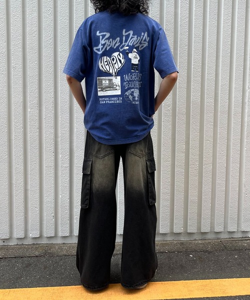 BEN DAVIS（ベンデイビス）の「WEGO/【WEB限定】BENDAVIS ヴィンテージライクT（Tシャツ/カットソー・メンズ・ブラック/ブルー・MEDIUM/LARGE）」の4枚目の写真