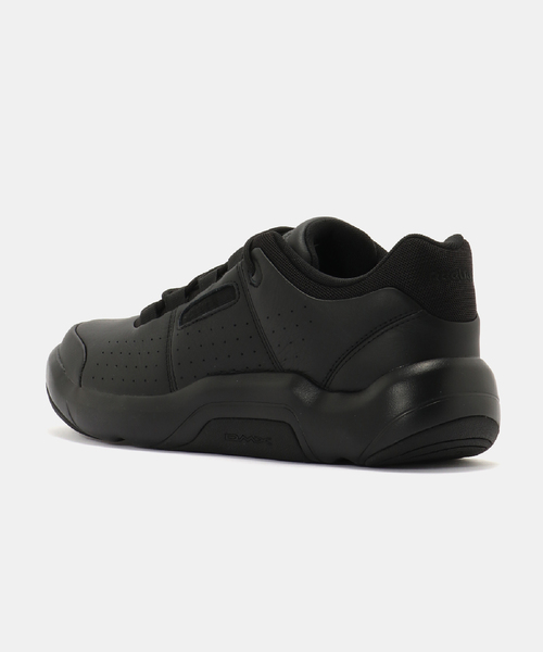 Reebok（リーボック）の「Reebok  DMX COMFORT + CLASSIC 100244664（スニーカー・メンズ・ブラック・27.5cm/26.5cm/27cm）」の3枚目の写真