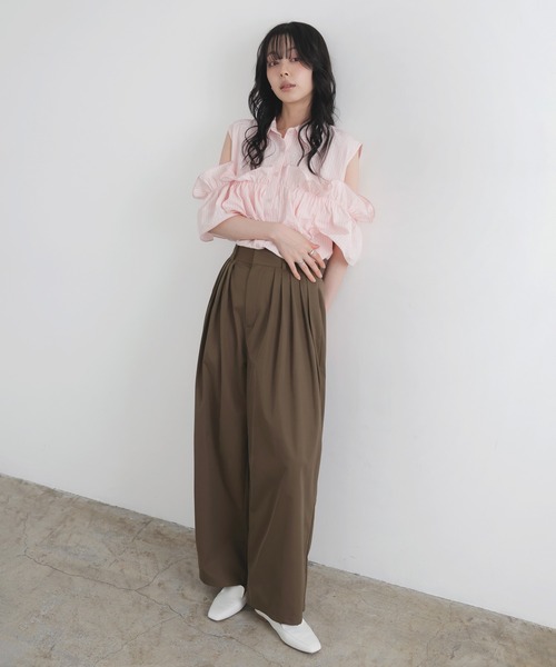 LIAN(リアン)の「【セットアップ対応】メニータックワイドパンツ(その他パンツ・レディース・ベージュ/ブラック/ブラウン/アイボリー・FREE)」の17枚目の写真