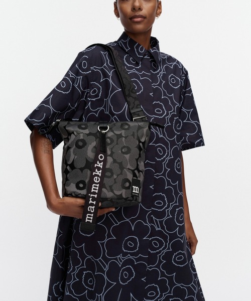 Unikko / Carry All（ショルダーバッグ）｜marimekko（マリメッコ）の