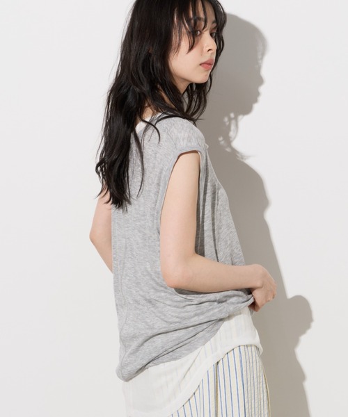 Unitage(ユニテージ)の「ヘンリーネックシアーノースリトップス(Tシャツ/カットソー・レディース・ホワイト/グレー/ピンク/レッド・FREE)」の21枚目の写真