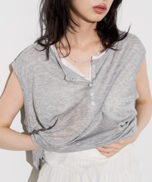 Unitage(ユニテージ)の「ヘンリーネックシアーノースリトップス(Tシャツ/カットソー・レディース・ホワイト/グレー/ピンク/レッド・FREE)」の18枚目の写真