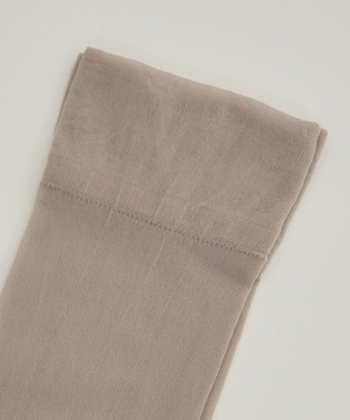 SALON adam et rope'(サロン アダム エ ロペ)の「ソフトシアーハイソックス(ソックス/靴下・レディース・グレー系その他/ボルドー/ブラック・FREE)」の6枚目の写真