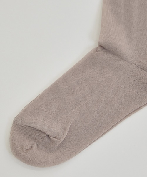 SALON adam et rope'(サロン アダム エ ロペ)の「ソフトシアーハイソックス(ソックス/靴下・レディース・グレー系その他/ボルドー/ブラック・FREE)」の7枚目の写真