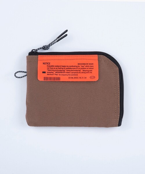 WEEKEND(ER)(ウィークエンダー)の「【WEEKEND(ER)/ウィークエンダー】マルチケース / 財布 / ミニウォレット / BASIC MULTI CASE(ポーチ・メンズ・チャコールグレー/ブラック/ブラウン/ライム/ブルー/オレンジ・フリー)」の4枚目の写真