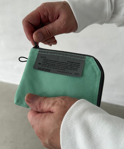 WEEKEND(ER)(ウィークエンダー)の「【WEEKEND(ER)/ウィークエンダー】マルチケース / 財布 / ミニウォレット / BASIC MULTI CASE(ポーチ・メンズ・チャコールグレー/ブラック/ブラウン/ライム/ブルー/オレンジ・フリー)」の1枚目の写真