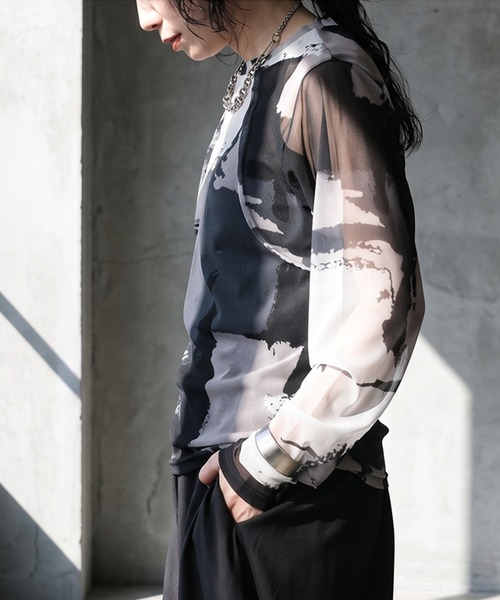 antiqua(アンティカ)の「シアーメッシュ アート柄 トップス(その他トップス・レディース・マルチ・ONESIZE)」の6枚目の写真