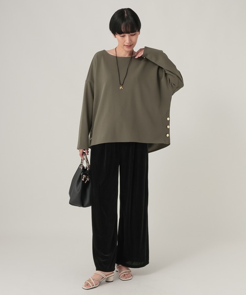 Elura（エルーラ）の「サマ見えリラクシーボートプルオーバー/1052451（Tシャツ/カットソー・レディース・オフホワイト/ベージュ/ブラック/グレイッシュベージュ/カーキ・FREE）」の20枚目の写真