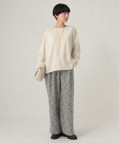 Elura（エルーラ）の「サマ見えリラクシーボートプルオーバー/1052451（Tシャツ/カットソー・レディース・オフホワイト/ベージュ/ブラック/グレイッシュベージュ/カーキ・FREE）」の6枚目の写真