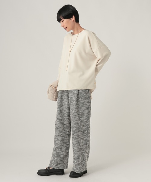 Elura（エルーラ）の「サマ見えリラクシーボートプルオーバー/1052451（Tシャツ/カットソー・レディース・オフホワイト/ベージュ/ブラック/グレイッシュベージュ/カーキ・FREE）」の7枚目の写真