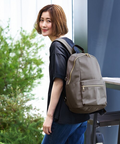 grove(グローブ)の「【A4・撥水】大人気!人間工学多機能リュック(バックパック/リュック・レディース・ダークグレー/ブラック/カーキ・00)」の1枚目の写真