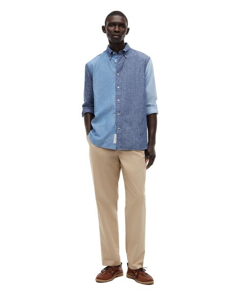 TOMMY HILFIGER(トミーヒルフィガー)の「シャンブレーブロッキングボタンダウンシャツ(シャツ/ブラウス・メンズ・ブルー・SMALL/X-LARGE/MEDIUM/LARGE)」の2枚目の写真