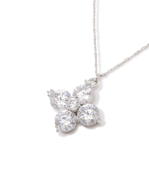 JILL by JILL STUART(ジルバイジルスチュアート)の「【再入荷】Cubic 大粒クローバーネックレス(ネックレス・レディース・ブルー/シルバー・FREE)」の5枚目の写真