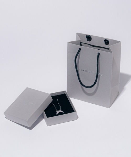JILL by JILL STUART(ジルバイジルスチュアート)の「【再入荷】Cubic 大粒クローバーネックレス(ネックレス・レディース・ブルー/シルバー・FREE)」の14枚目の写真