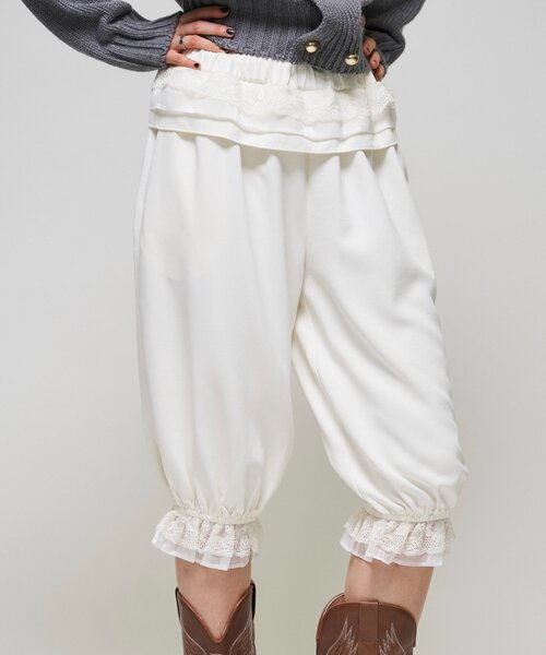 WHO'S WHO gallery(フーズフーギャラリー)の「【26AW LOOK掲載品番】フリルミディサーカスパンツ(その他パンツ・レディース・ブラウン/ブラック/アイボリー・FREE)」の4枚目の写真