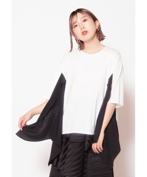 OSMOSIS(オズモーシス)の「ビスチェレイヤードTシャツ(Tシャツ/カットソー・レディース・ブラック/サックスブルー/ホワイト・ONE SIZE)」の2枚目の写真