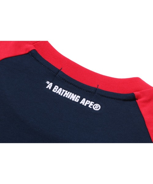 A BATHING APE(アベイシングエイプ)の「COLLEGE RAGLAN SHRUNK FIT TEE(Tシャツ/カットソー・メンズ・レッド/グレー/ブラック・XX-LARGE/SMALL/LARGE/MEDIUM/X-LARGE)」の9枚目の写真