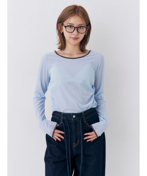 Ungrid(アングリッド)の「バックオープンベロアロングスリーブTee(Tシャツ/カットソー・レディース・ブラウン/ブルー/アイボリー・FREE)」の9枚目の写真