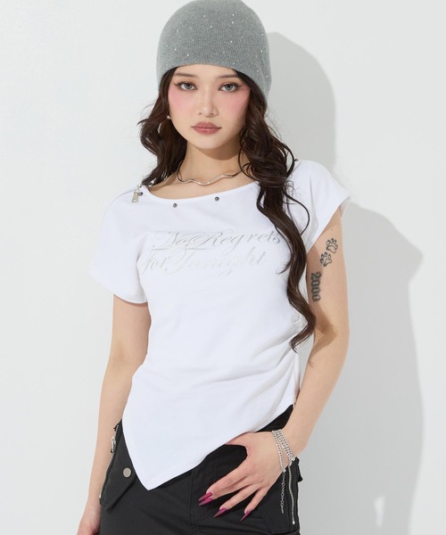 ANAP（アナップ）の「スタッズデザイン２ＷＡＹアシメトップス（Tシャツ/カットソー・レディース・ブラック/ホワイト・F）」の3枚目の写真