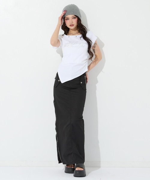 ANAP（アナップ）の「スタッズデザイン２ＷＡＹアシメトップス（Tシャツ/カットソー・レディース・ブラック/ホワイト・F）」の8枚目の写真