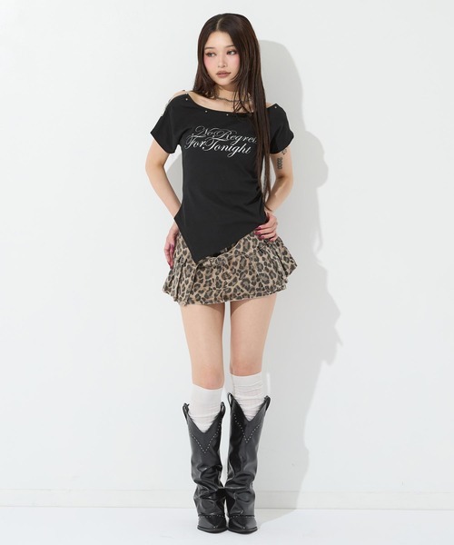 ANAP（アナップ）の「スタッズデザイン２ＷＡＹアシメトップス（Tシャツ/カットソー・レディース・ブラック/ホワイト・F）」の13枚目の写真