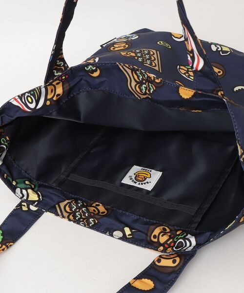 A BATHING APE（アベイシングエイプ）の「BABY MILO PLUSH DOLL TAKOYAKI TOTE BAG（トートバッグ・メンズ・ネイビー・FREE）」の8枚目の写真