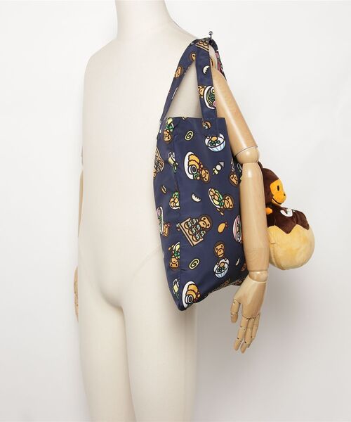 A BATHING APE（アベイシングエイプ）の「BABY MILO PLUSH DOLL TAKOYAKI TOTE BAG（トートバッグ・メンズ・ネイビー・FREE）」の10枚目の写真