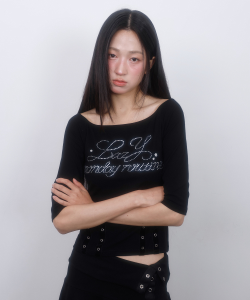 LMR(エルエムアール)の「ホットフィックスアイレットボートネックTシャツ ブラック(Tシャツ/カットソー・レディース・ブラック・SMALL/MEDIUM)」の4枚目の写真