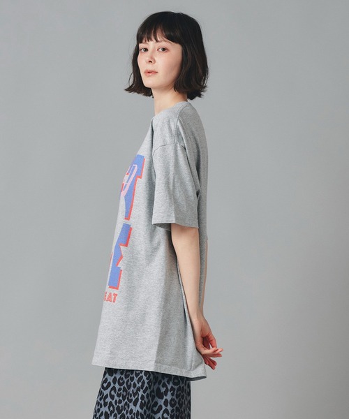AT THE TRNK(アットザトランク)の「レコードプリント Tシャツ AT THE TRNK(Tシャツ/カットソー・レディース・ブラック/グレー/アイボリー・L/M)」の22枚目の写真
