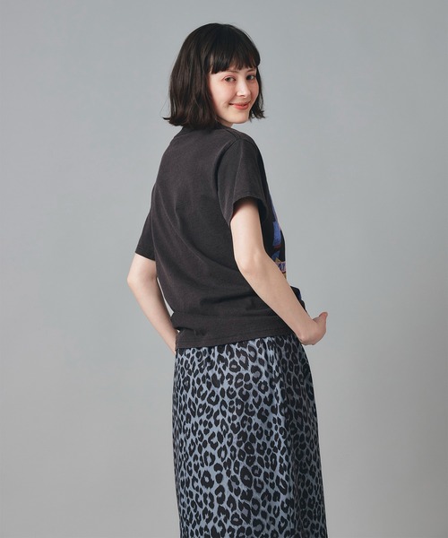 AT THE TRNK(アットザトランク)の「レコードプリント Tシャツ AT THE TRNK(Tシャツ/カットソー・レディース・ブラック/グレー/アイボリー・L/M)」の12枚目の写真