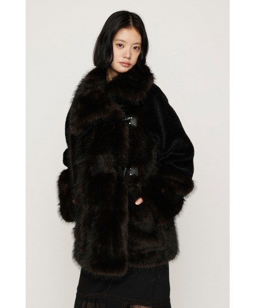 SLY(スライ)の「【AW PRE ORDER 第2弾】MIXED F/FUR OVERSIZED COAT ミックスファーオーバーサイズコート 冬服(ブルゾン・レディース・ベージュ系その他/ブラック・FREE)」の12枚目の写真