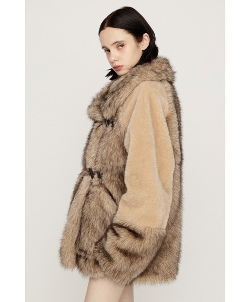 SLY(スライ)の「【AW PRE ORDER 第2弾】MIXED F/FUR OVERSIZED COAT ミックスファーオーバーサイズコート 冬服(ブルゾン・レディース・ベージュ系その他/ブラック・FREE)」の20枚目の写真