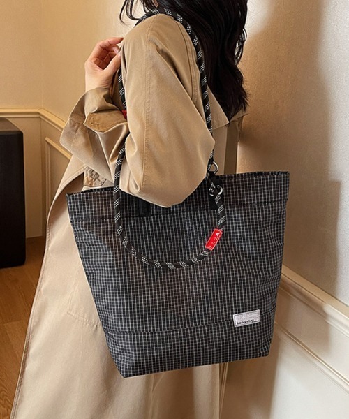 COCOMOMO（ココモモ）の「ロープハンドルトートバッグ ロープバッグ ロープハンドル バッグ トートバッグ 2way ハンドバッグ ショルダーバッグ グリッド柄 大容量（トートバッグ・レディース・ダークグレー/グリーン/ブラック/ブラウン/パープル・FREE）」の2枚目の写真