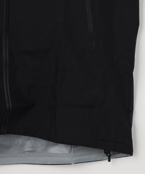 FREAK'S STORE(フリークスストア)の「ARC’TERYX/アークテリクス ベータ SL ジャケット メンズ/Beta SL Jacket Men's(その他アウター・メンズ・ブラック・SMALL/X-SMALL/MEDIUM/X-LARGE/LARGE)」の7枚目の写真