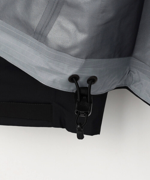 FREAK'S STORE(フリークスストア)の「ARC’TERYX/アークテリクス ベータ SL ジャケット メンズ/Beta SL Jacket Men's(その他アウター・メンズ・ブラック・SMALL/X-SMALL/MEDIUM/X-LARGE/LARGE)」の12枚目の写真