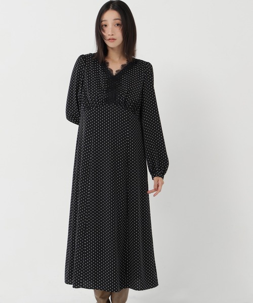 NATURAL BEAUTY BASIC（ナチュラルビューティーベーシック）の「ドットプリントレーストリムワンピース（ワンピース・レディース・ブラック系その他2/ホワイト系その他・FREE）」の4枚目の写真