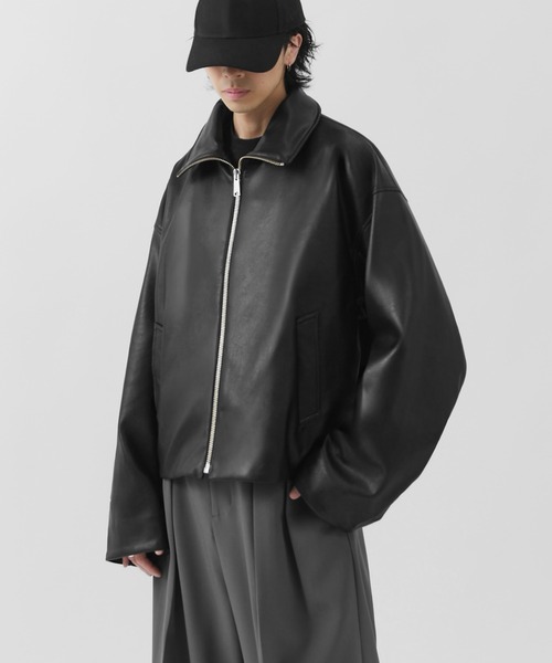 Lui's(ルイス)の「【Neucon】WIDE BOX ZIP LEATHER BLOUSON / ワイドボックスジップレザーブルゾン / ジャケット(ブルゾン・メンズ・ブラウン/ブラック・1/2)」の2枚目の写真