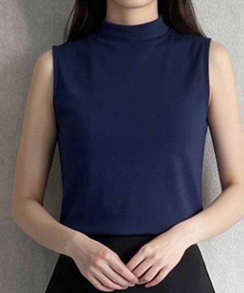 LOWO(ロワ)の「【M~Lサイズ展開】モックネックノースリーブカットソー(Tシャツ/カットソー・レディース・チャコールグレー/バーガンディー/ブラウン/ネイビー/ボルドー/ブラック/ライトグレー/グレー/ホワイト/グレイッシュベージュ/アイボリー/カーキ・L/M)」の10枚目の写真