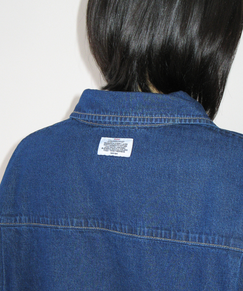 RONRON（ロンロン）の「BUTTON POCKET DENIM SHIRT INDIGO BLUE（シャツ/ブラウス・レディース・その他・FREE）」の4枚目の写真